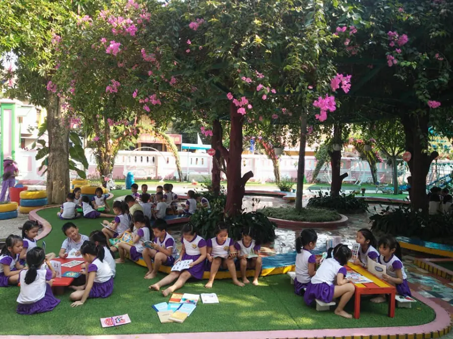 Trường mầm non Hoa Hồng