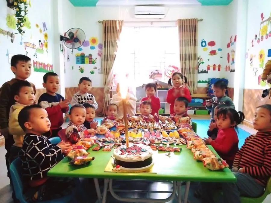Trường mầm non Nắng Hồng