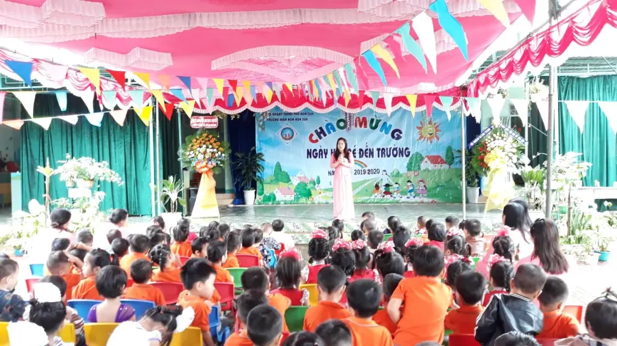 Trường mầm non Hoa Sữa