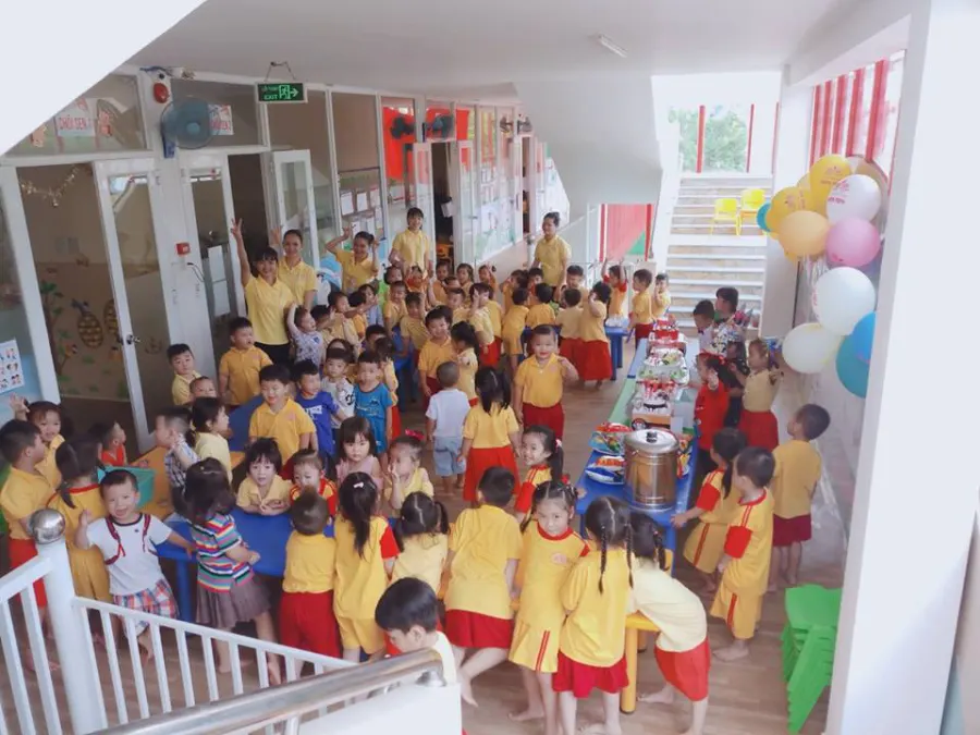 Trường mẫu giáo Hoa Sen