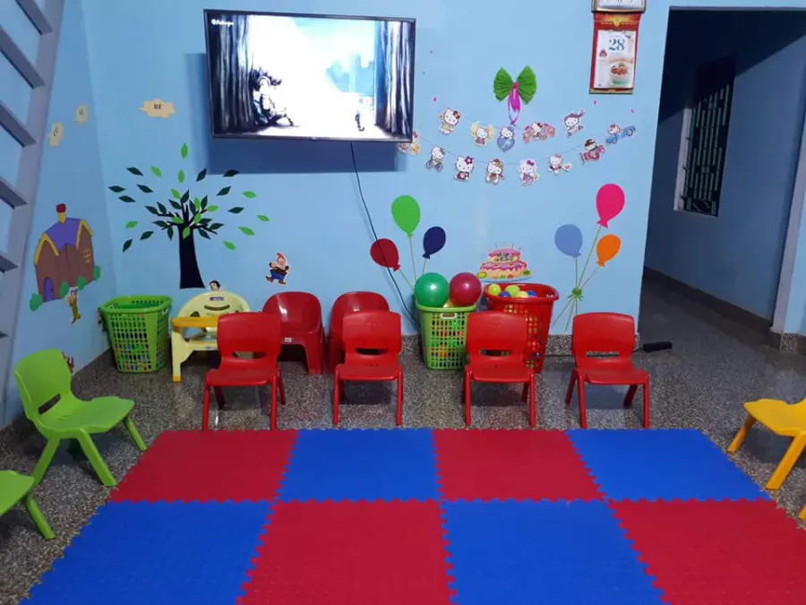 Nhóm trẻ Hoa Phượng