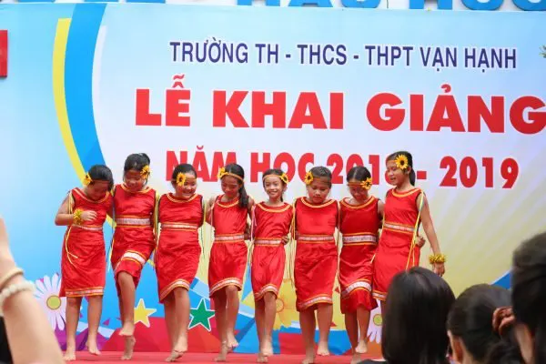 Trường TH-THCS-THPT Vạn Hạnh