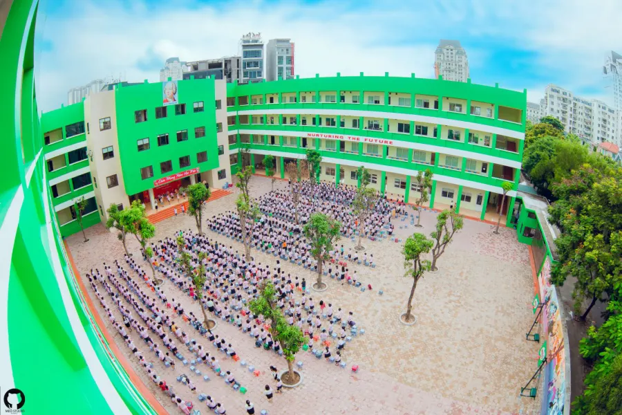 Trường tiểu học Lômônôxốp