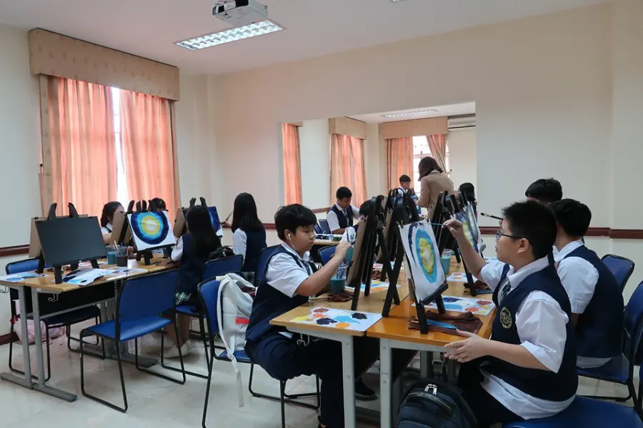 Trường tiểu học quốc tế (APU)