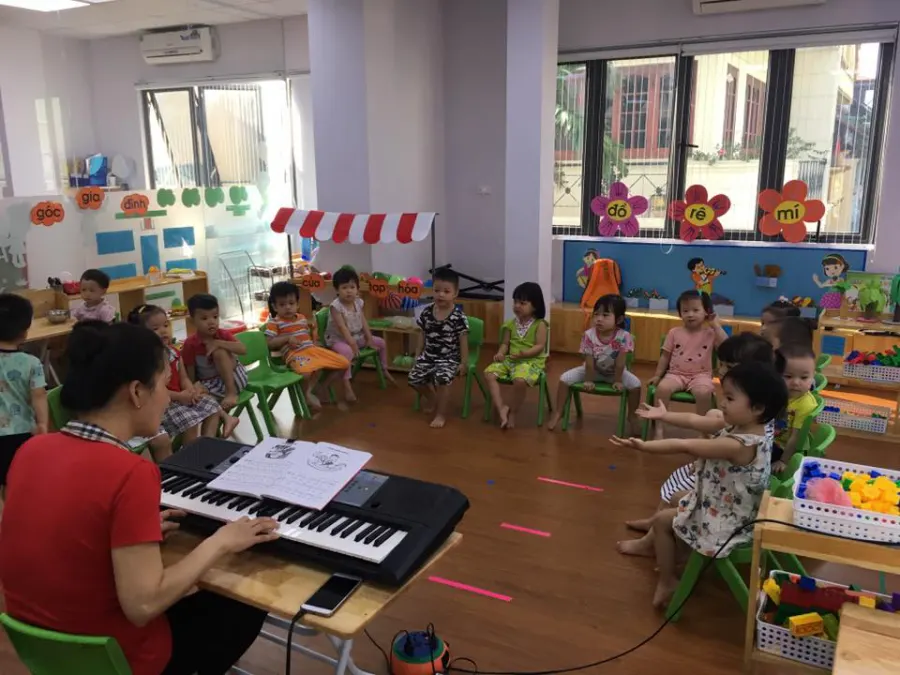 Trường mầm non Mẹ yêu con