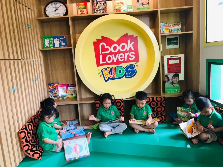 Trường mầm non Sakura Kindergarten - Shining Together