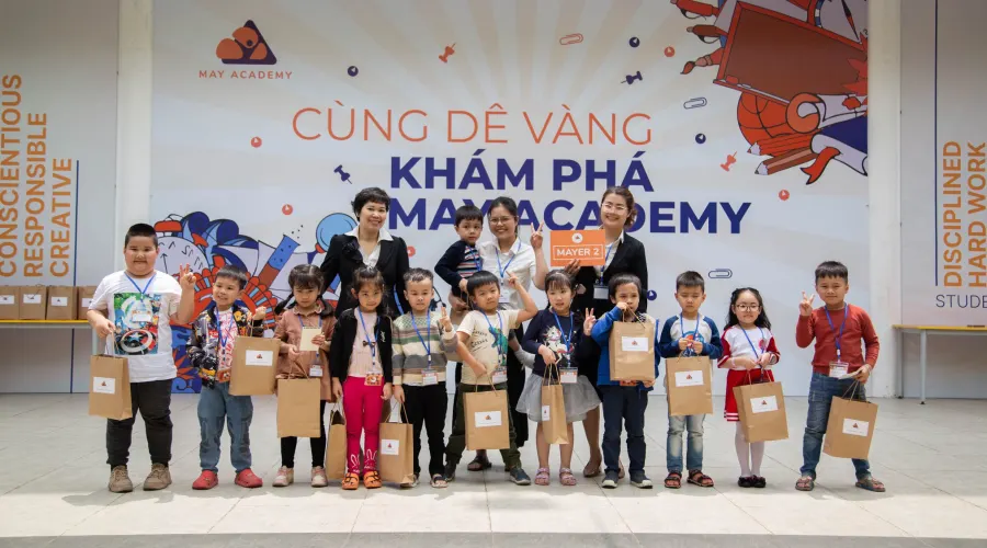 Trường tiểu học MAY Academy