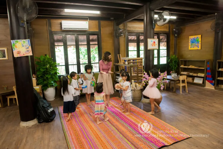 Trường tiểu học Maya School