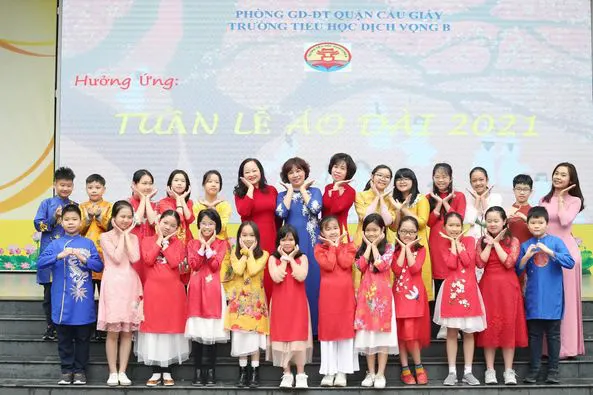 Trường tiểu học Dịch Vọng B