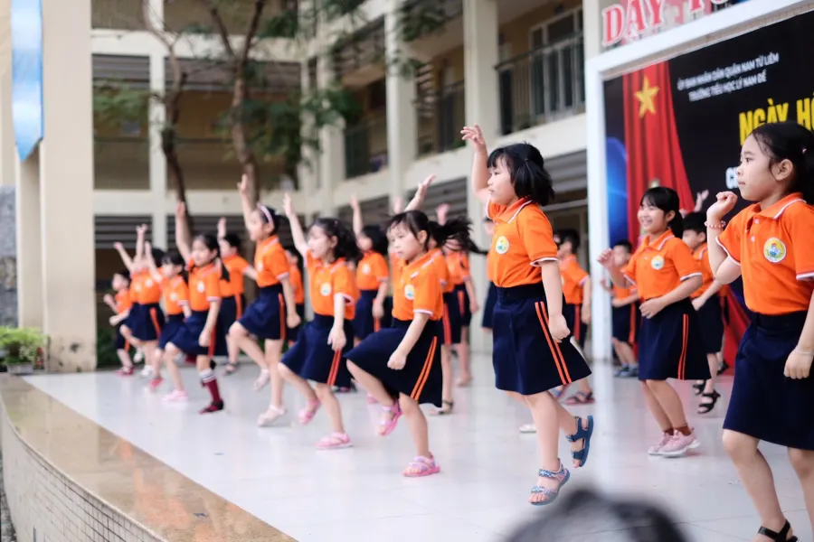 Trường tiểu học Lý Nam Đế