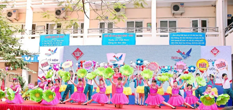 Trường tiểu học Phan Chu Trinh