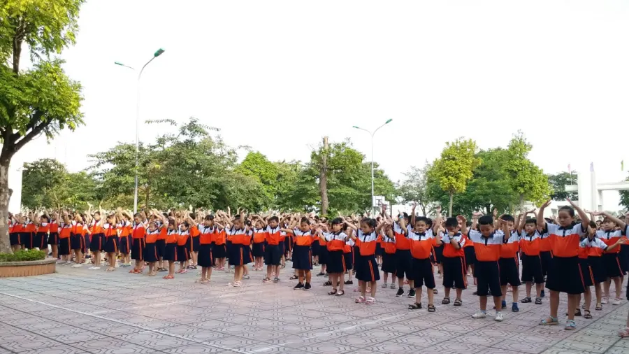 Trường Tiểu học Thạch Bàn B