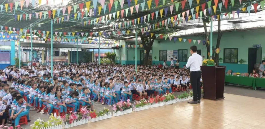 Trường Tiểu học Bình Hưng Hòa 1