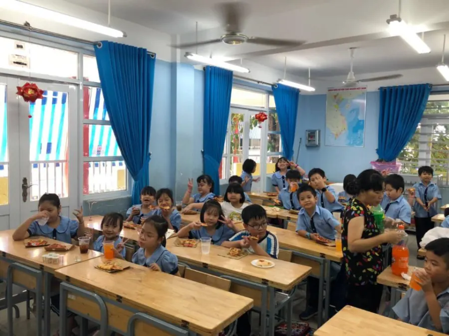 Trường Tiểu học Hà Huy Tập