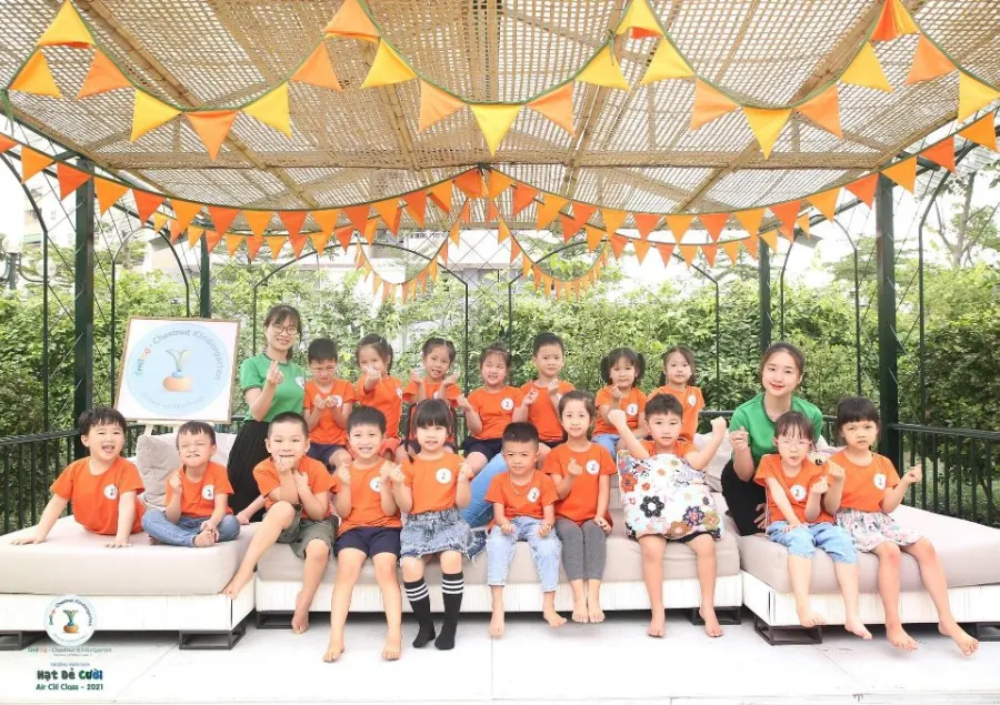 Trường mầm non Hạt Dẻ Cười (Smiling - Chestnut Kindergarten)