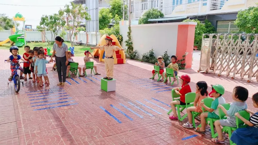 Mầm non Candy Garden - Vườn Kẹo Ngọt - Phú Đông