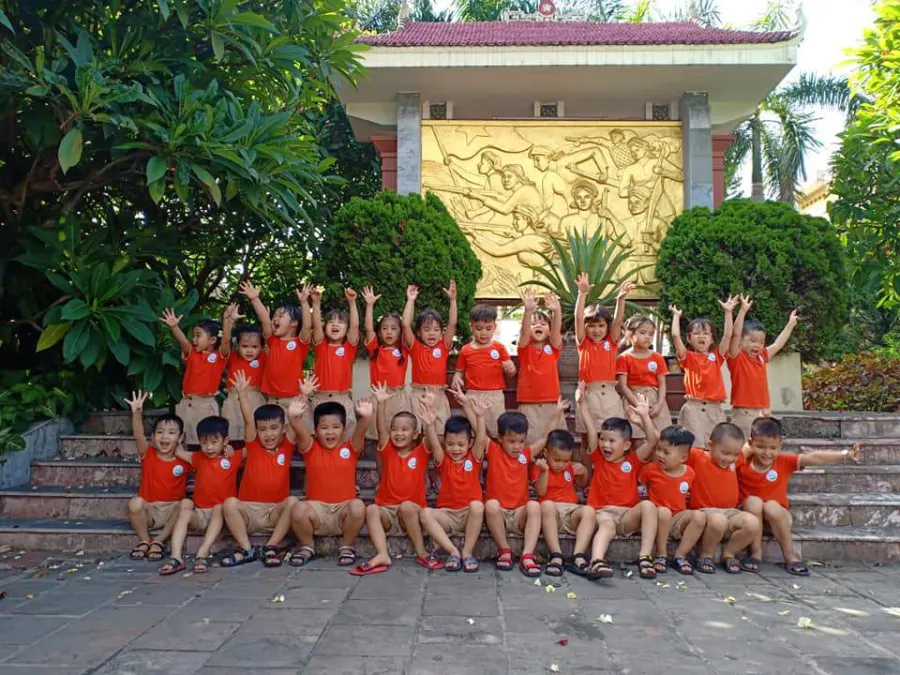 Mầm Non Kids House - Trưng Trắc