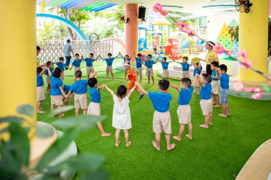 Trường mầm non BlueBee