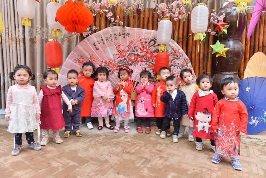Trường mầm non giáo dục và trải nghiệm Vinakids