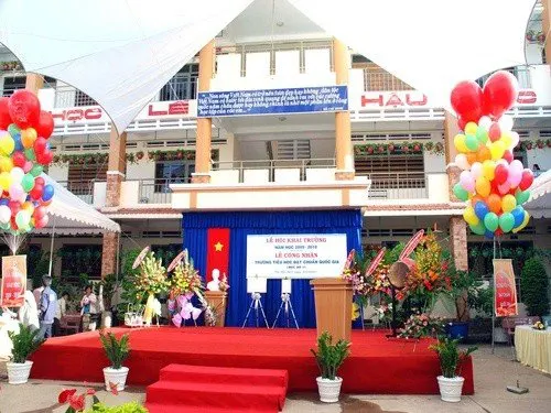 Trường Tiểu Học Trần Phú
