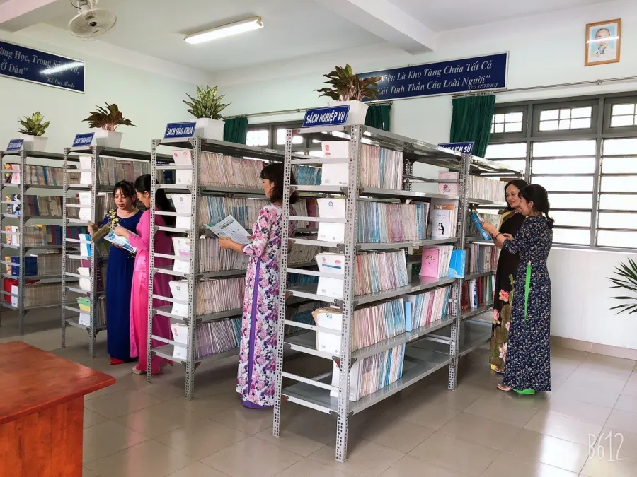 Trường Tiểu Học Phú Hòa 1