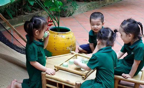 Trường mấm non Rising Star