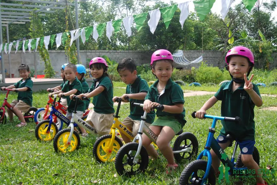 Trường mấm non Rising Star