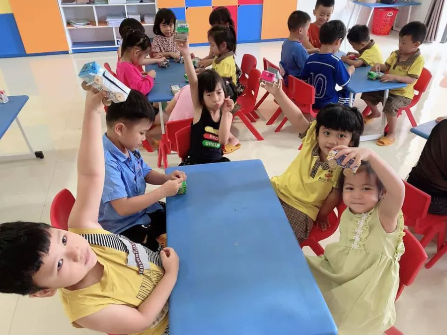 Trường mầm non Ong Vàng
