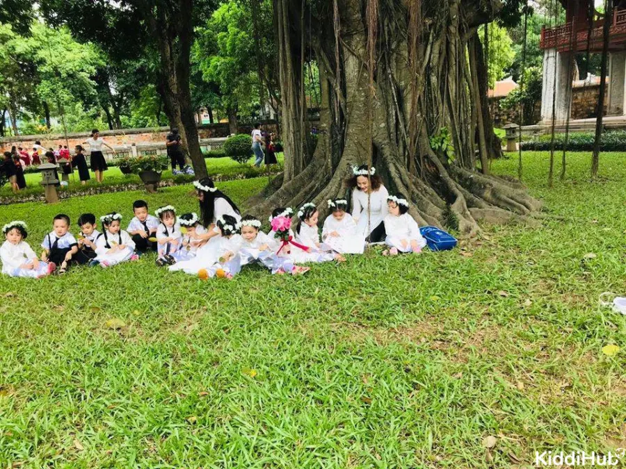 Mầm non Vietmoon Linh Đàm