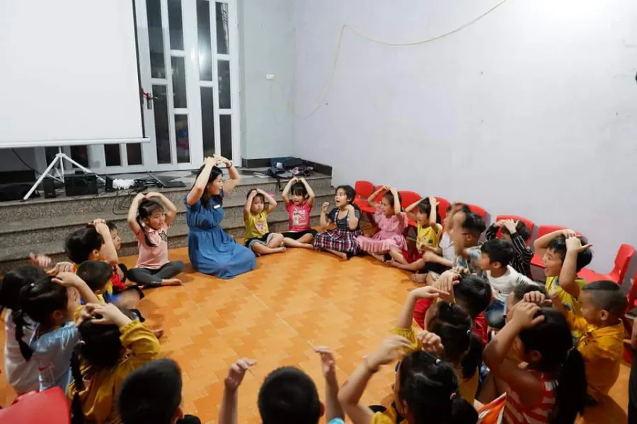 Trung Tâm Emily Edu