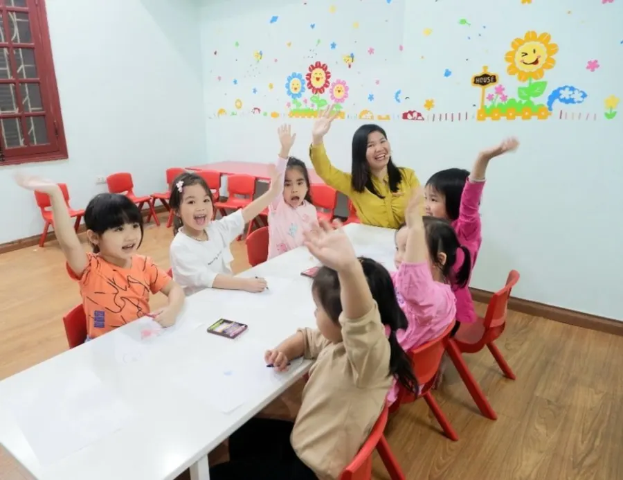 Trung Tâm Emily Edu