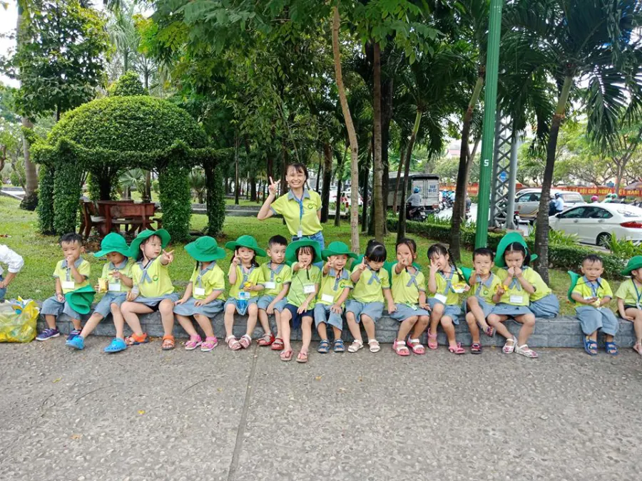 Trường mầm non tư thục Cầu Vồng