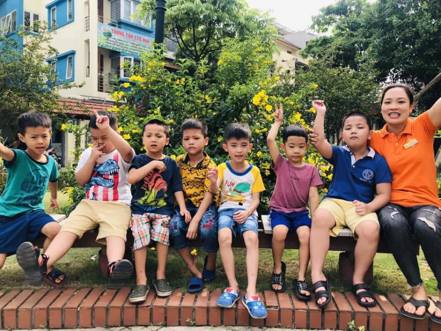 Trung tâm Hoa Nắng