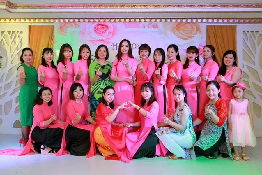 Mầm Non Song Ngữ Lucky Star ( Ngôi Sao May Mắn) - KĐT Văn Khê