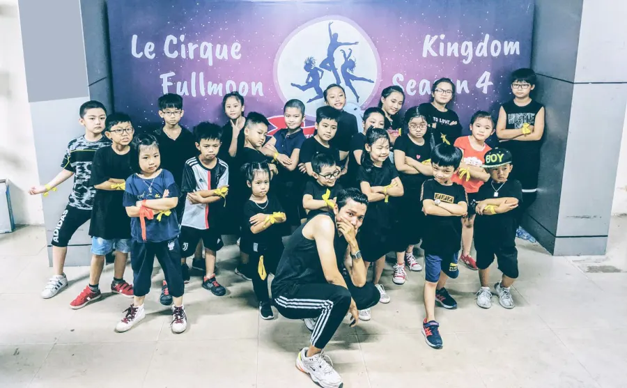 Trung tâm dạy nhảy/ múa hiện đại Le Cirque - CS1 Giang Văn Minh