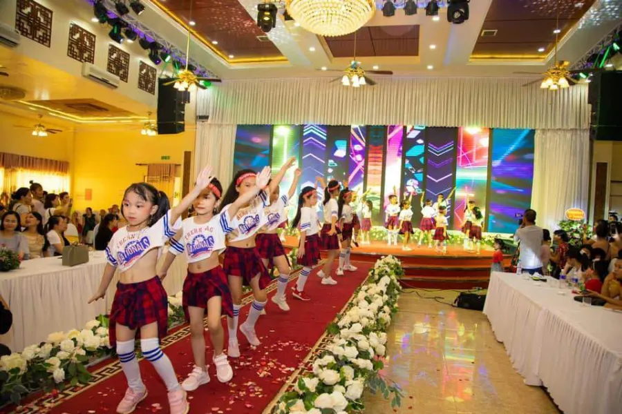 Trung tâm nghệ thuật Thu Trang