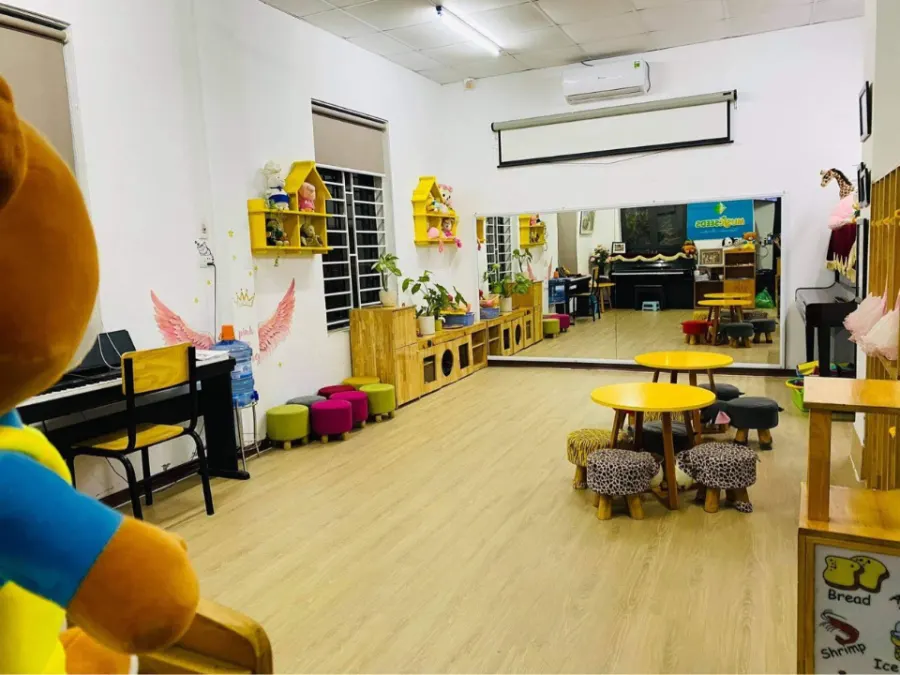 Trường Mầm Non Song Ngữ BeeHome
