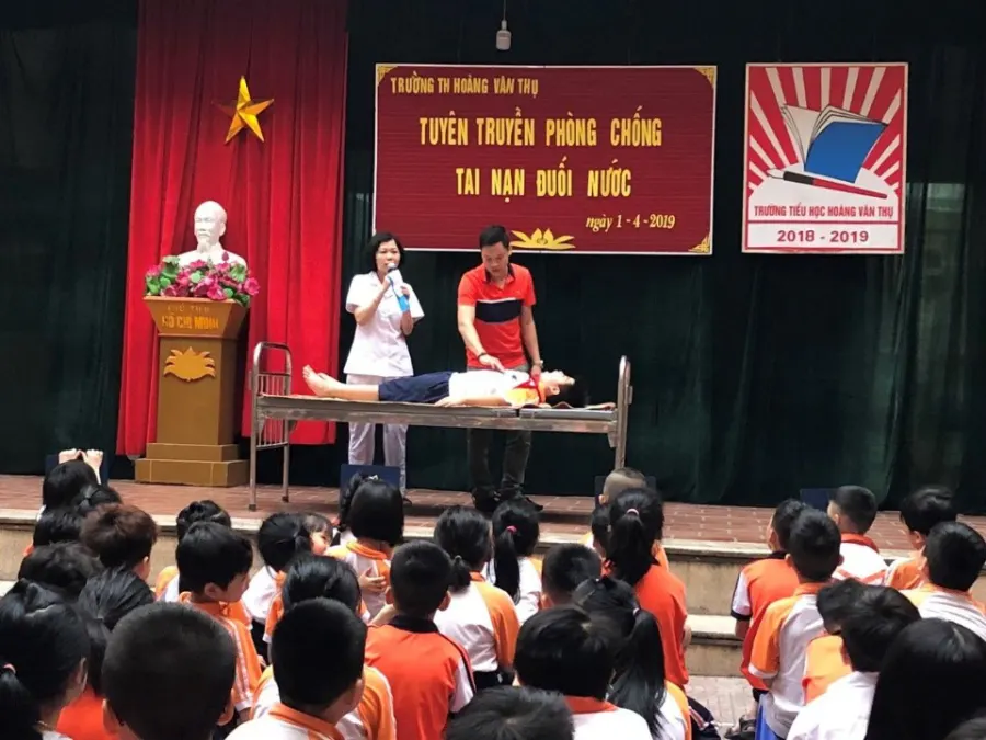 Trường Tiểu Học Hoàng Văn Thụ