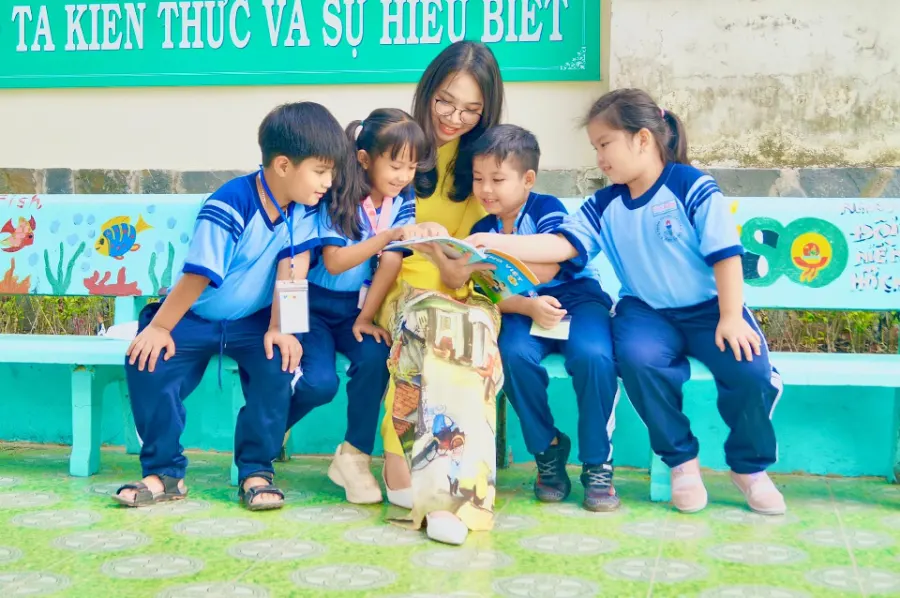 Trường Tiểu Học Tân Tiến