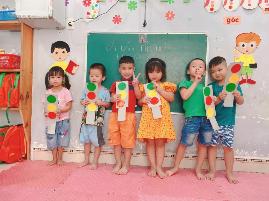 Trường Mầm Non Ánh Cầu Vồng