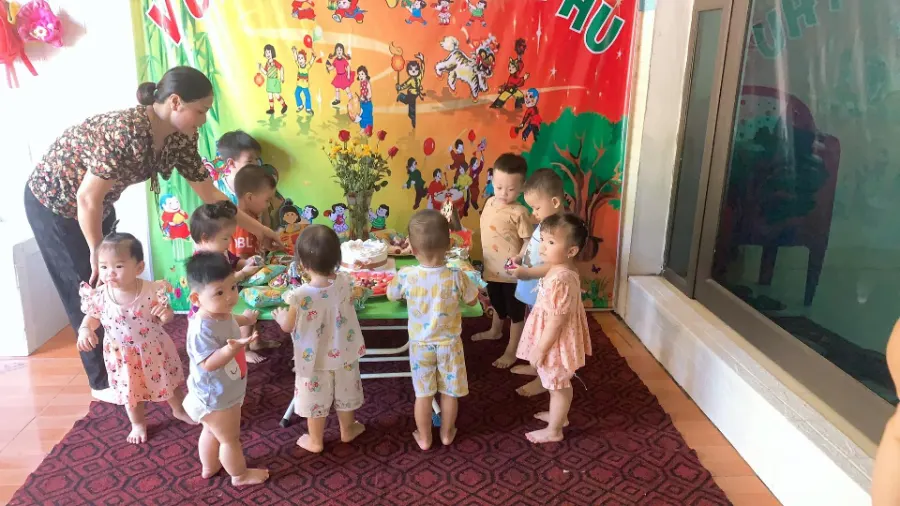 Nhóm Trẻ Tuổi Thơ