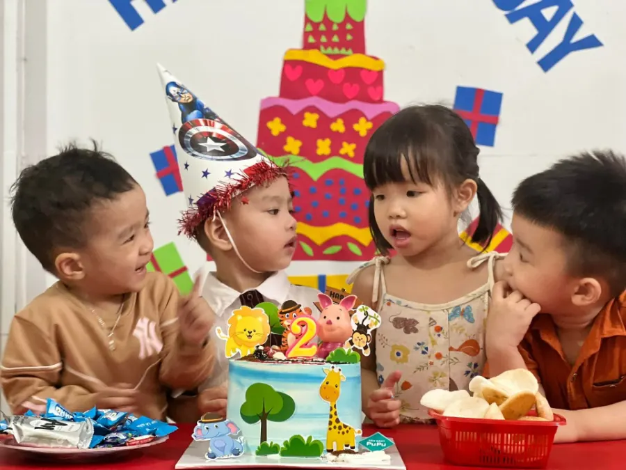 Nhà Trẻ Việt Nhí