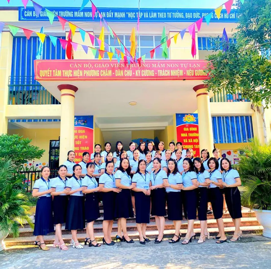 Trường Mầm Non Tự Lạn
