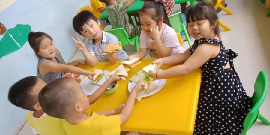Trường Mầm non Vietstar - Long Thuỷ