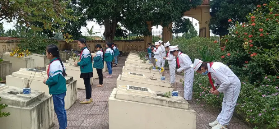 Trường Tiểu Học Hồng Vân