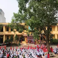 Trường Tiểu Học Quất Động