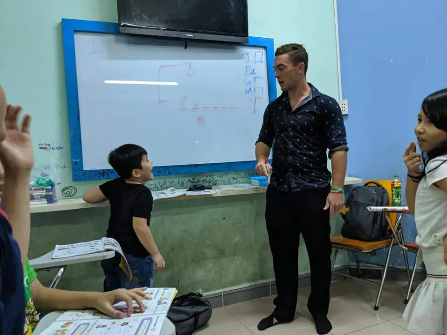 Trung Tâm Ngoại Ngữ Lê Anh - Phường Trảng Dài