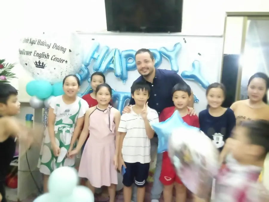 Trung Tâm Anh Ngữ Hướng Dương (Sunflower English Centre)