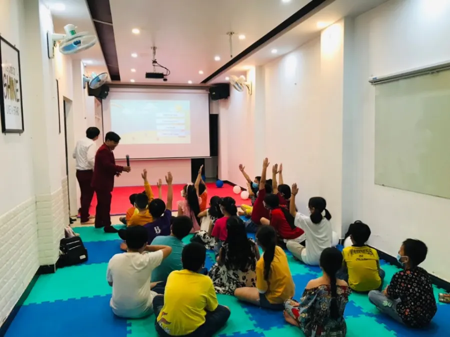 Trung Tâm Ngoại Ngữ Hiền Nhân EduZ