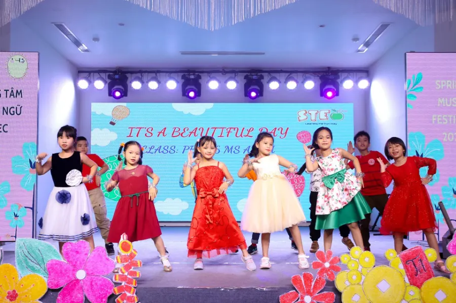 Trung Tâm Ngoại Ngữ STEC